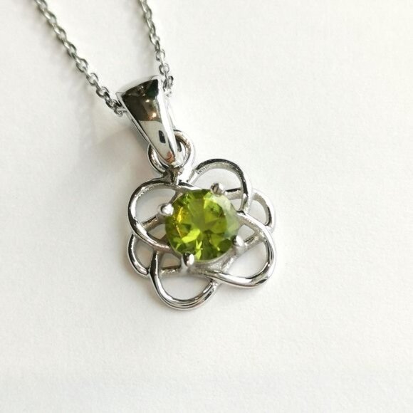 NEW Modernist flower Peridot sterling silver pendant necklace - Picture 3 of 6